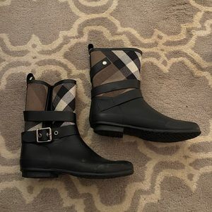 Burberry rain boots